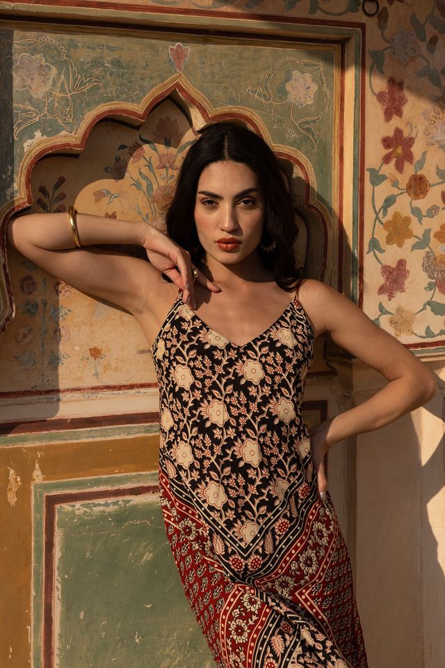 open lace back dress Block Printed Kaftan Resort Dress in Red – Girl Intuitive
