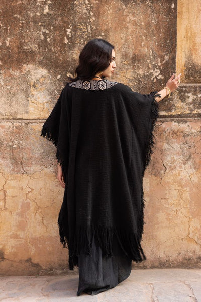 Agata Oversized Tassle Kimono - Zwart